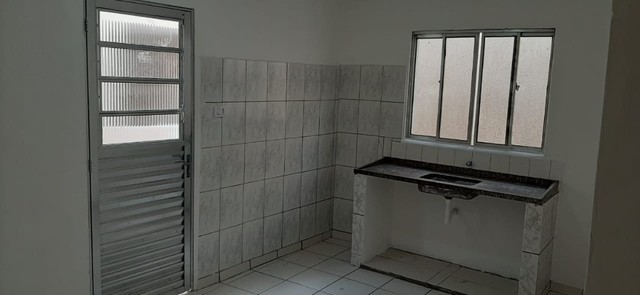 PRÓX. JABAQUARA - Sobrado com 4 Quartos e 3 banheiros