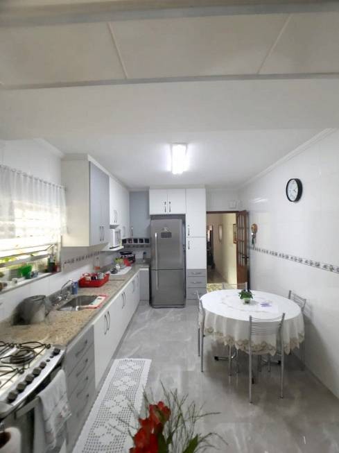 MARARI-  Sobrado com 3 Quartos e 2 banheiros à Venda, 150 m² por R$ 1.200.000