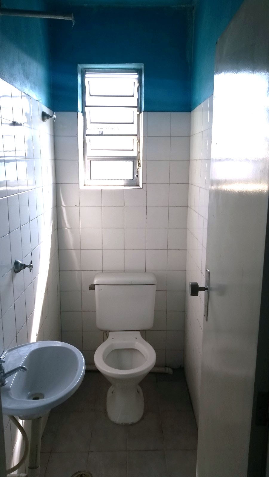 SALA COEMRCIAL - JD ITAPURA - ZONA SUL 