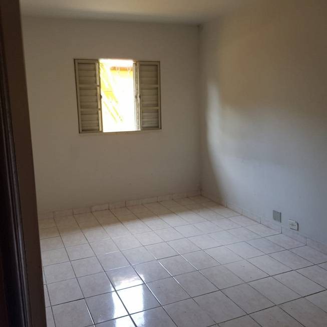CIDADE ADEMAR- QUARTO, SALA E COZINHA