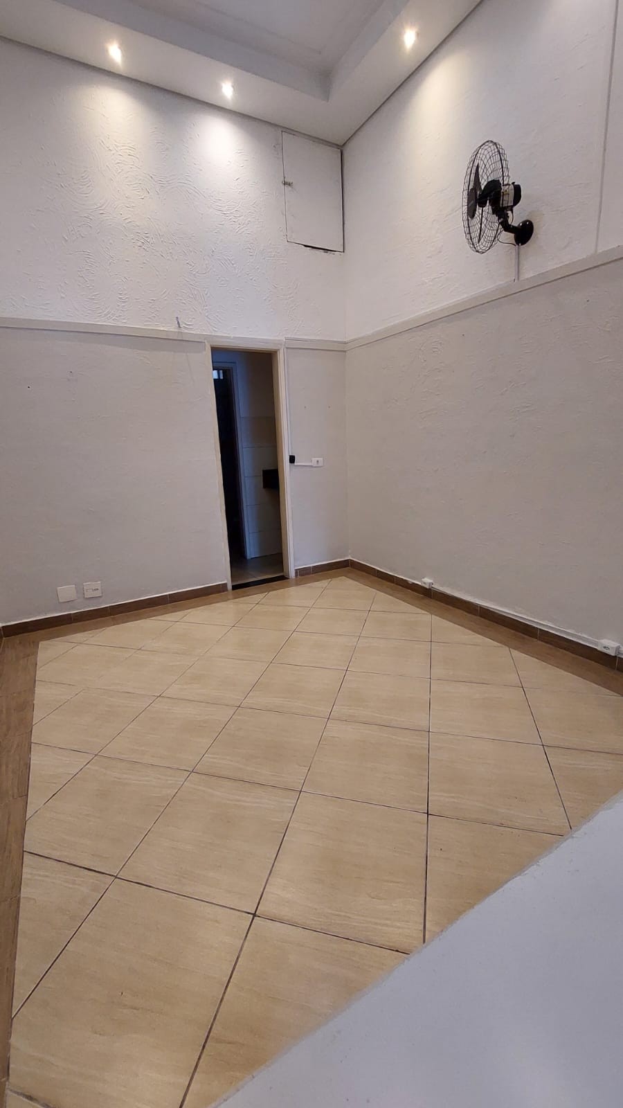 SALÃO COMERCIAL 60M² - JOSÉ NEVES