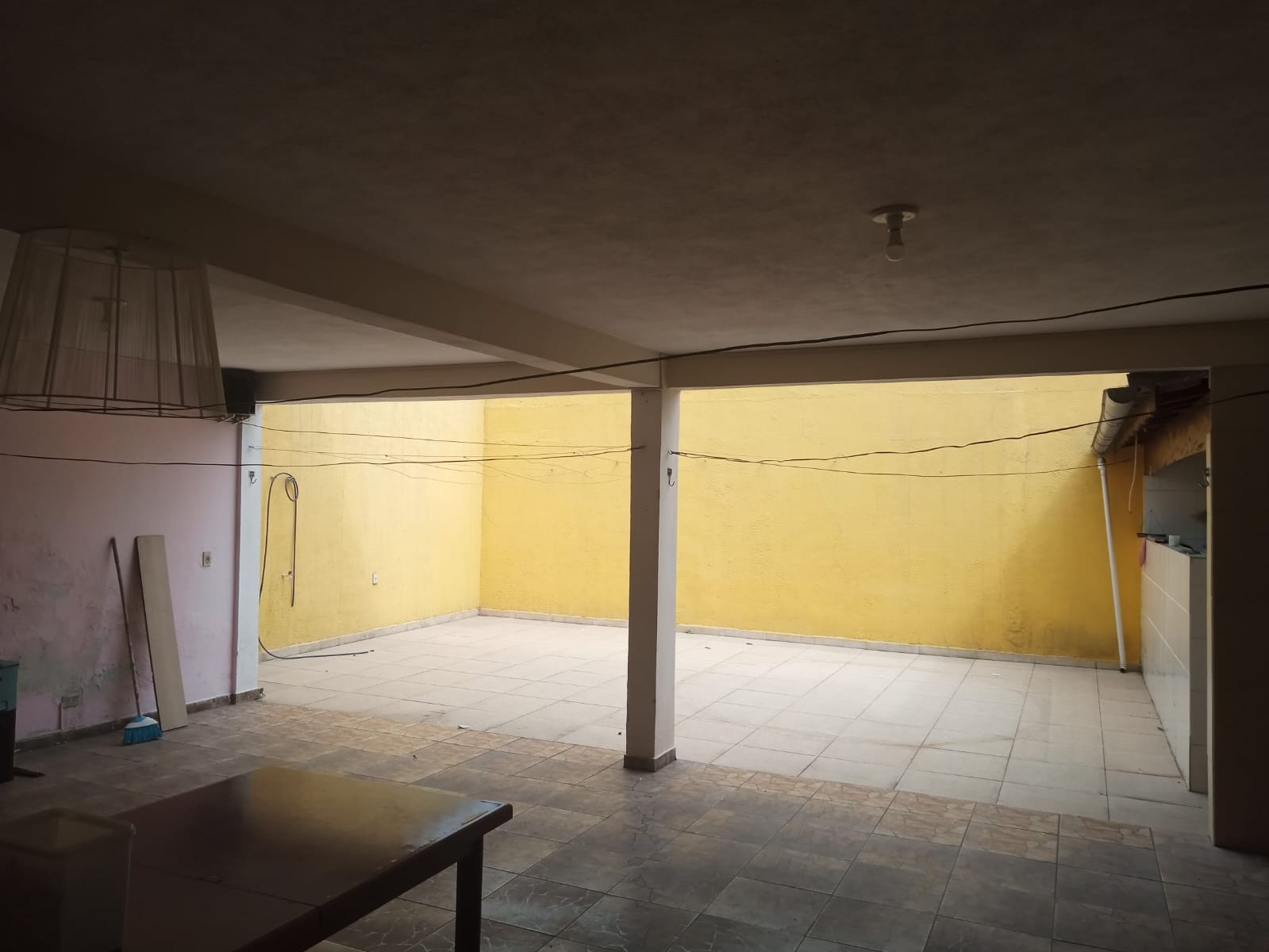 Sobrado 250m² - Jd Domitila