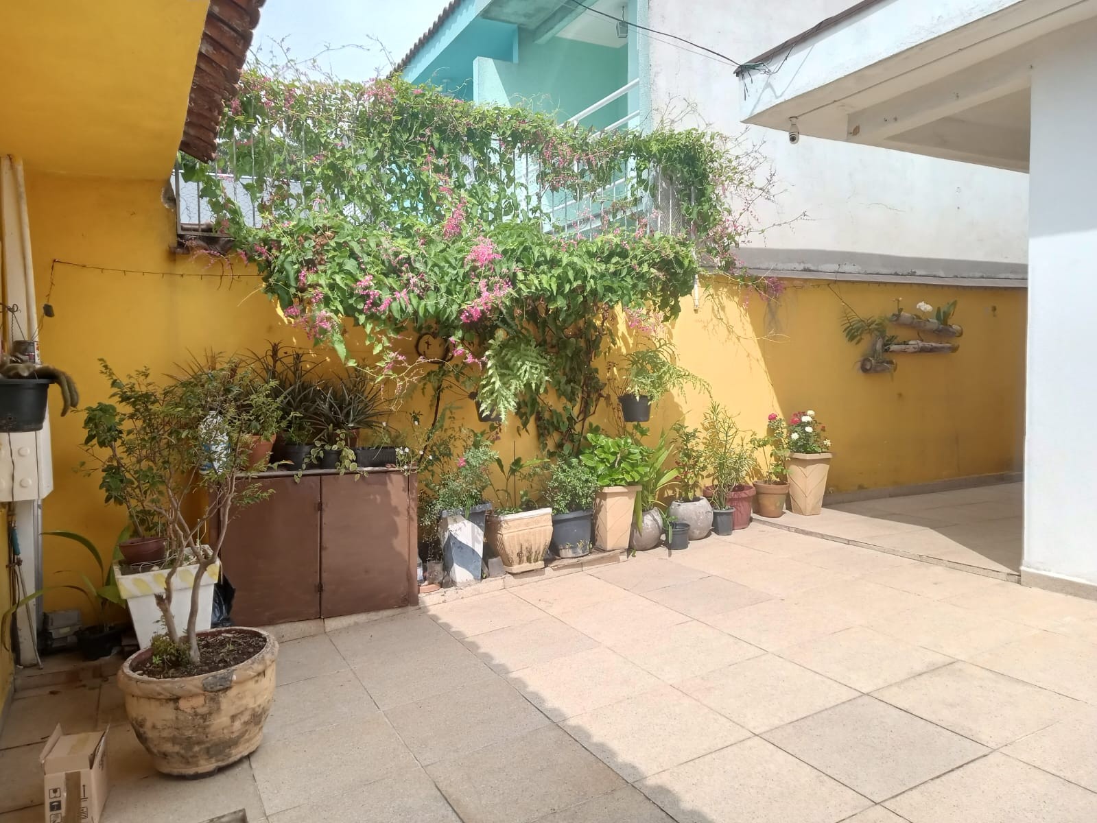 Sobrado 250m² - Jd Domitila