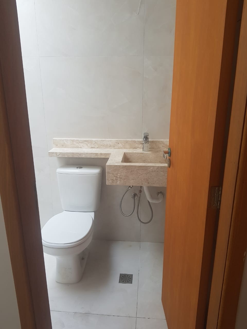 Sobrado para venda com 130 metros quadrados com 3 quartos em Vila Erna - São Paulo - SP