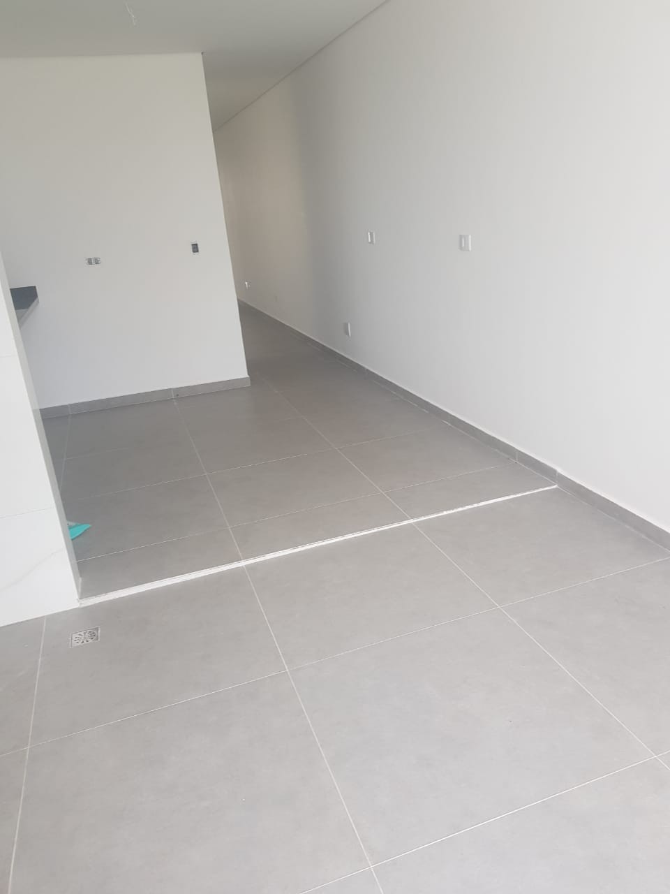 Sobrado para venda com 130 metros quadrados com 3 quartos em Vila Erna - São Paulo - SP