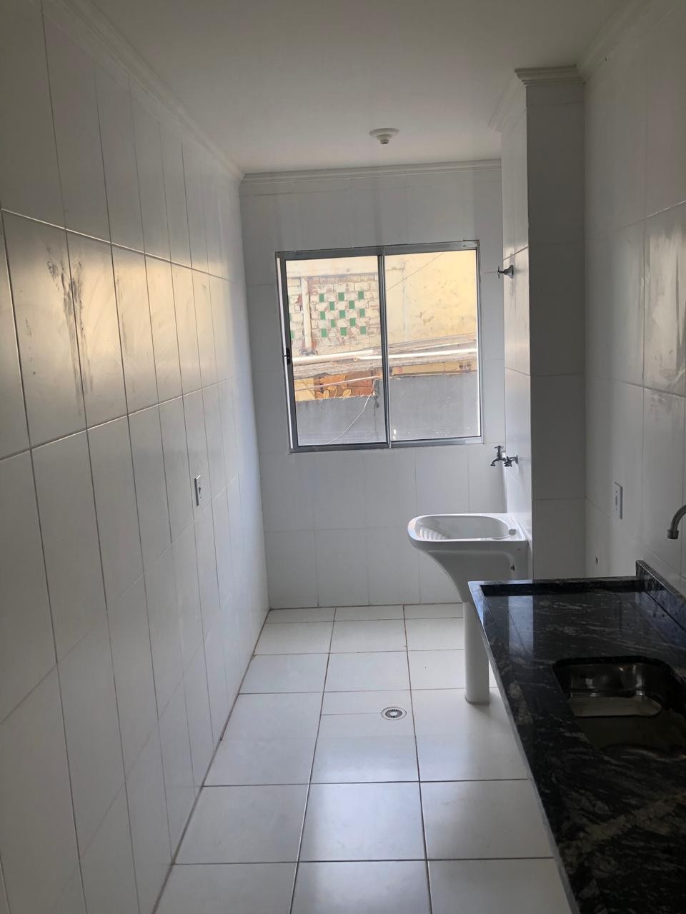 Apartamento - Travessa Av. Eid Maluf. - 2 dorms, sala, cozinha e área de serviço- vaga descoberta