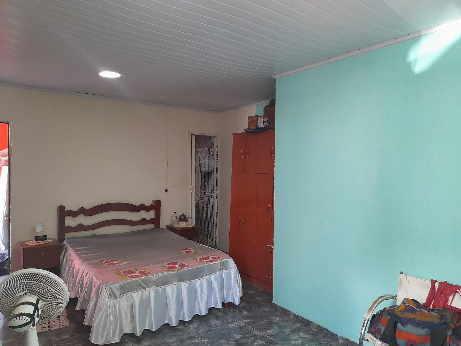 CASA COM 3DORMS- CONTRATO COMPRA E VENDA