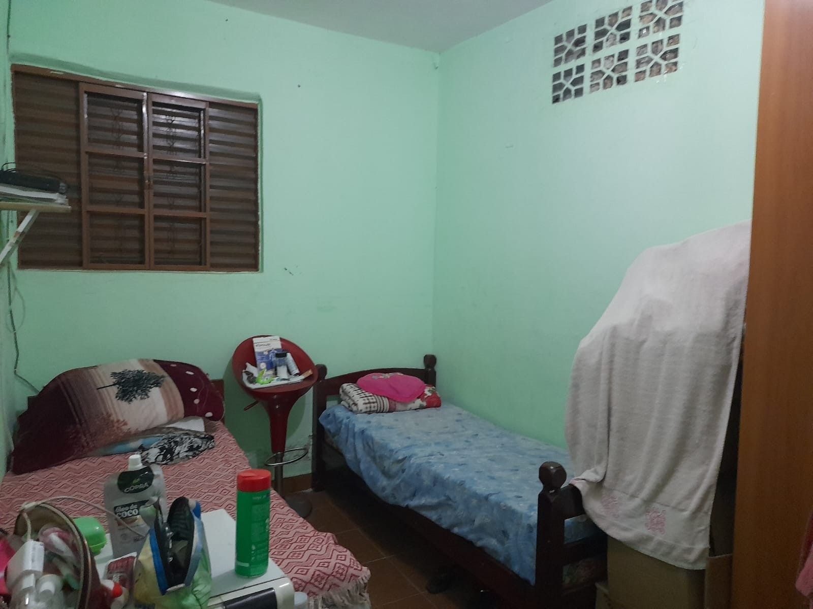 CASA COM 3DORMS- CONTRATO COMPRA E VENDA