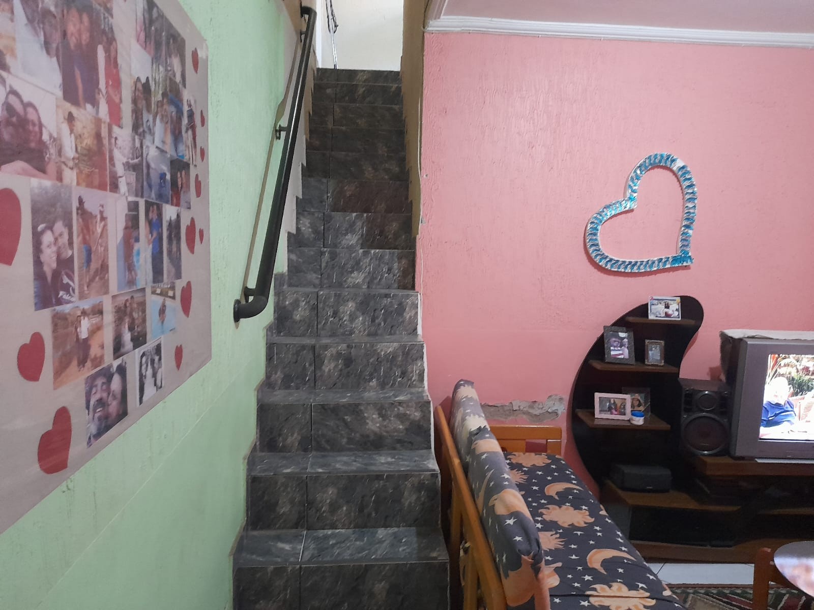 CASA COM 3DORMS- CONTRATO COMPRA E VENDA