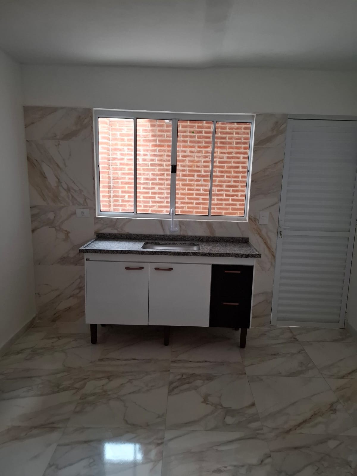 Imóvel para aluguel tem 70 metros quadrados com 2 quartos em Vila do Castelo - São Paulo - SP