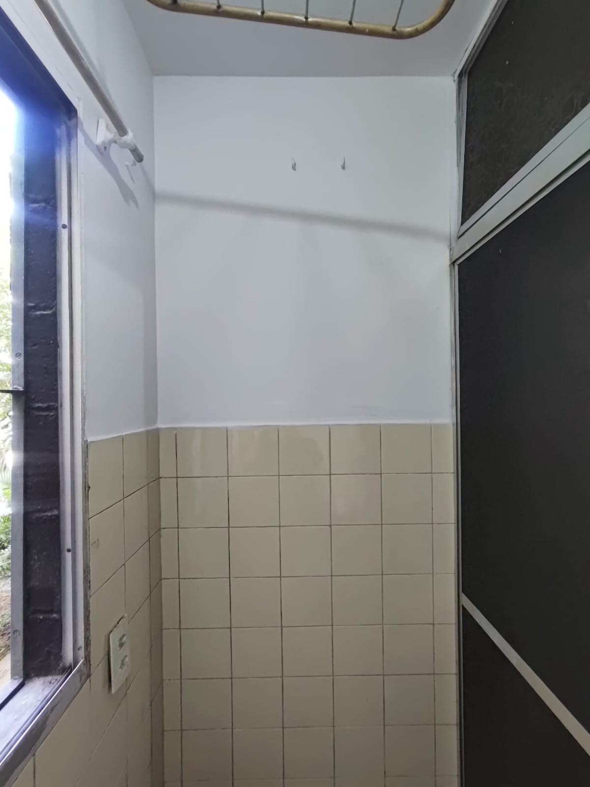 ALUGA-SE APARTAMENTO NO CONDOMÍNIO CUPECÊ