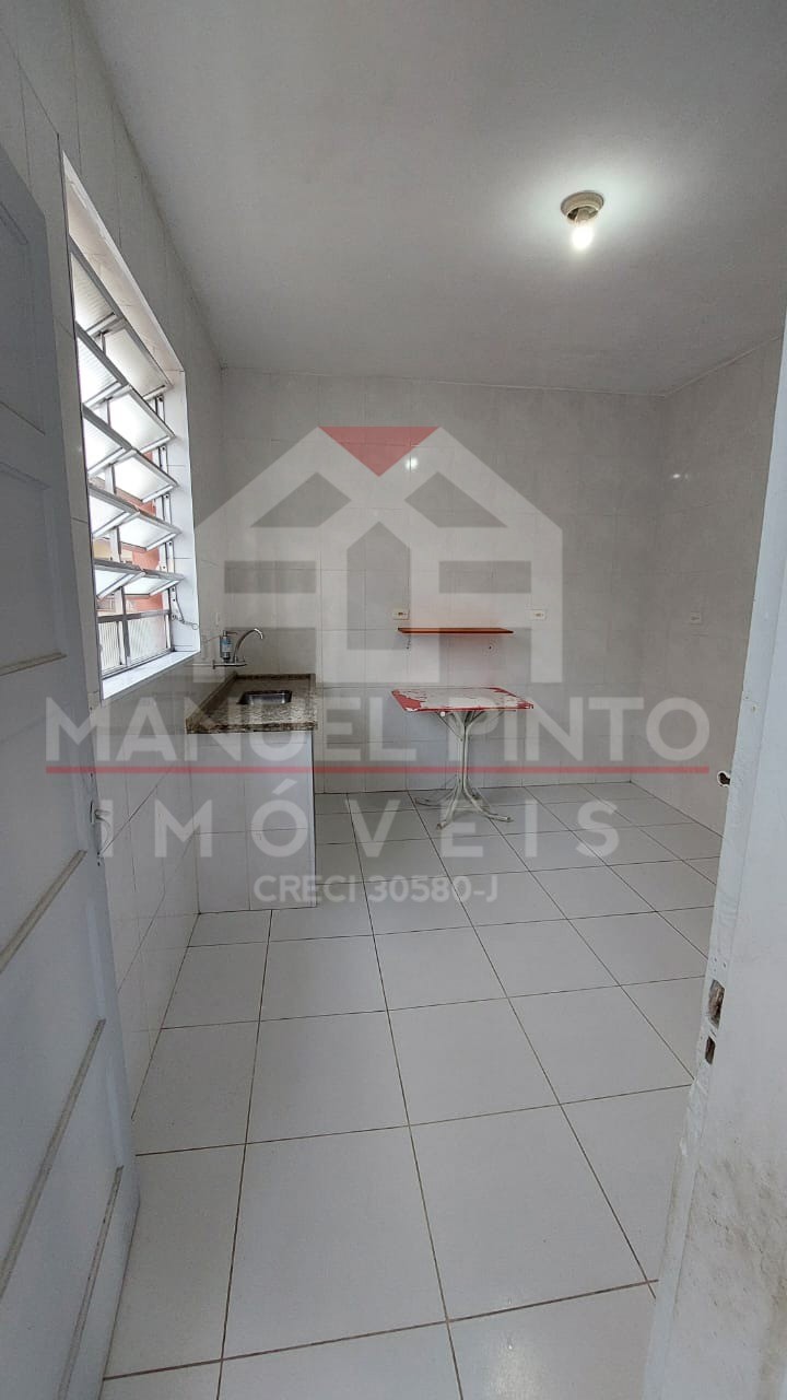  Imóvel para venda tem 64 metros quadrados com 2 quartos em Vila Mathias - Santos - SP