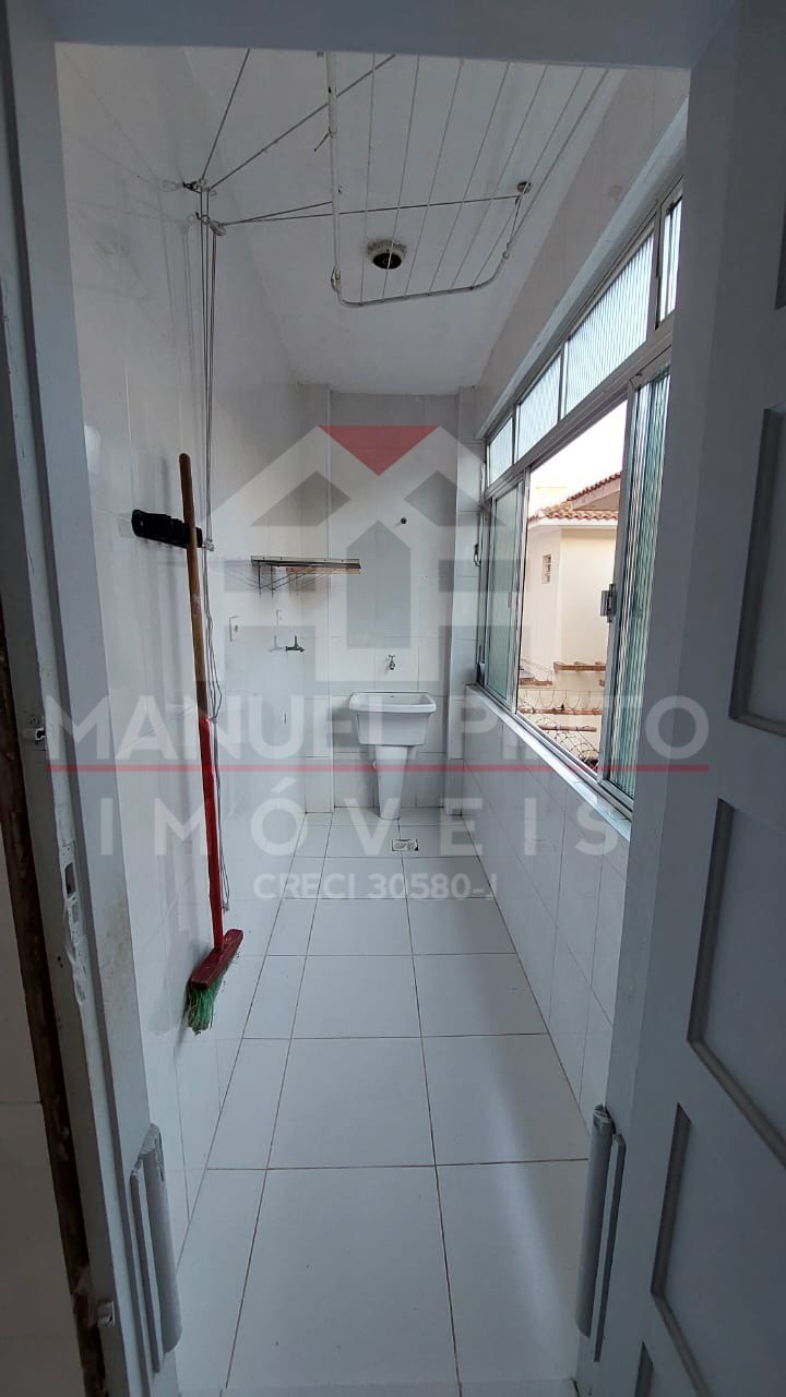  Imóvel para venda tem 64 metros quadrados com 2 quartos em Vila Mathias - Santos - SP