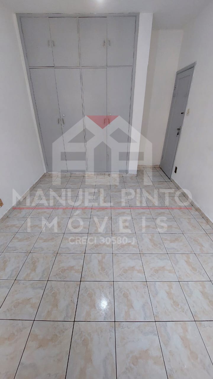 Imóvel para venda possui 64 metros quadrados com 2 quartos em Vila Mathias - Santos - SP