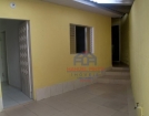 Terreno com 3 casas 